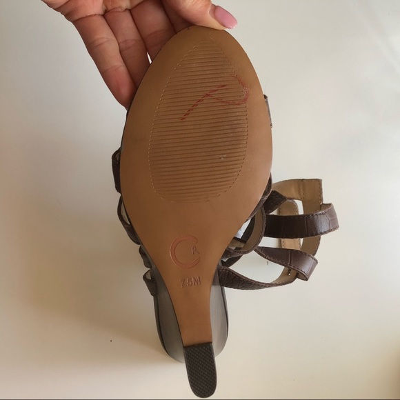 Cynthia Rowley Brown Downtown Wedge Sandals - Picture 7 of 7